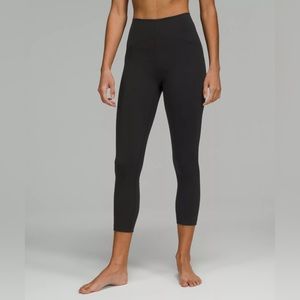 Lululemon Instill High Rise Crop 23"